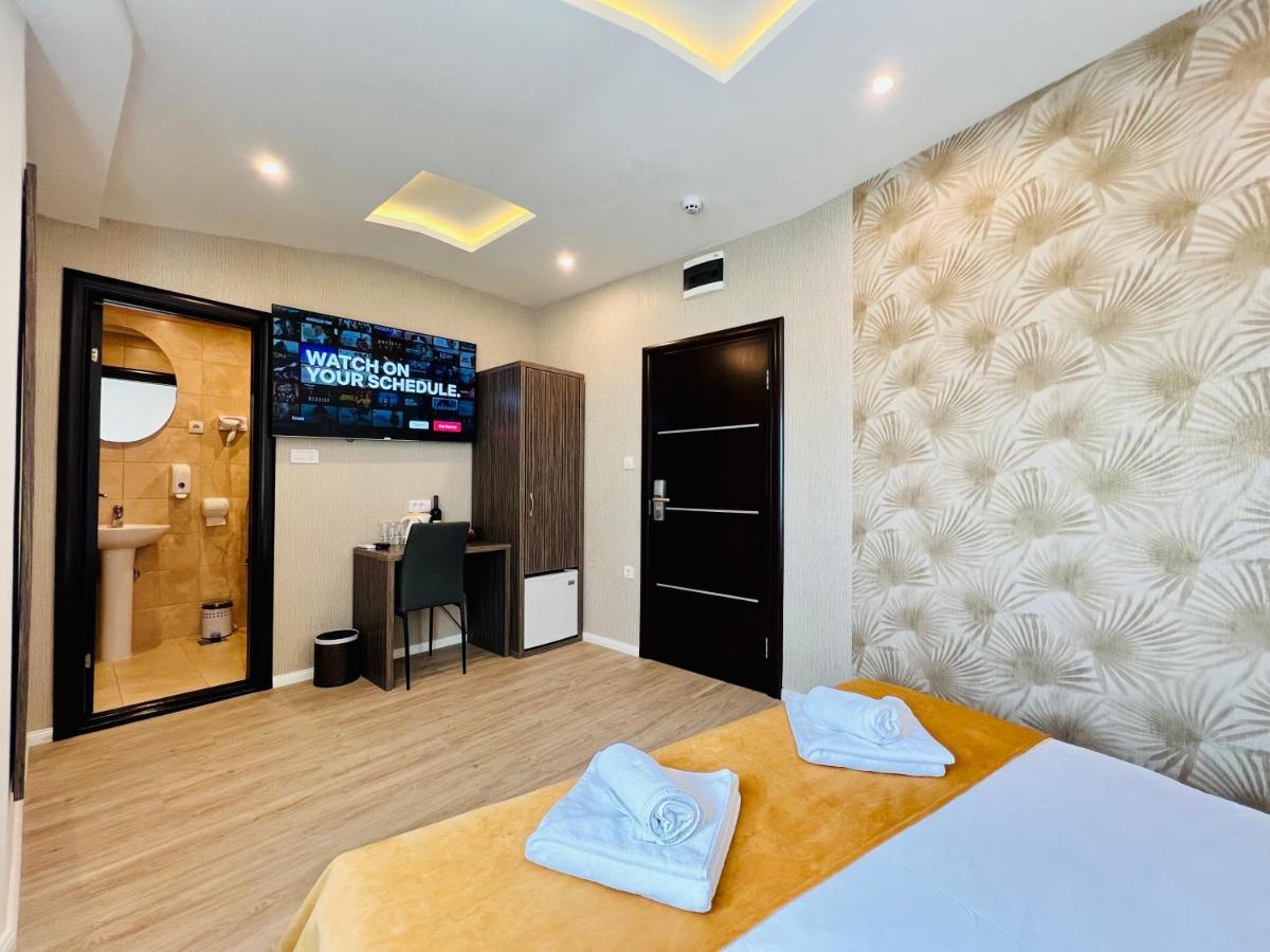 Side One Design Hotel Garni Βελιγράδι Εξωτερικό φωτογραφία