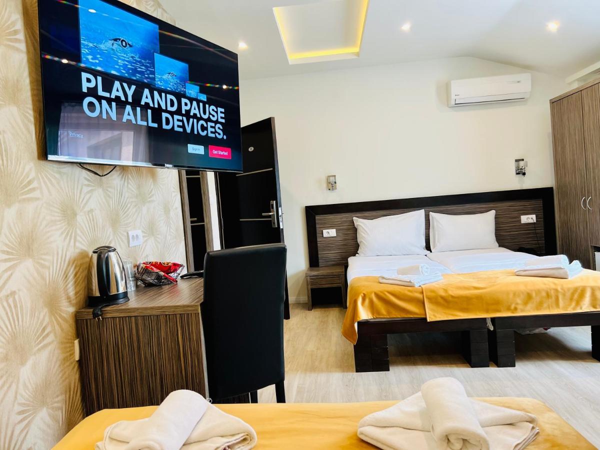 Side One Design Hotel Garni Βελιγράδι Εξωτερικό φωτογραφία