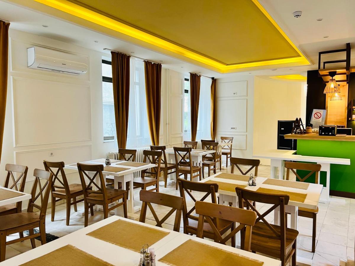 Side One Design Hotel Garni Βελιγράδι Εξωτερικό φωτογραφία