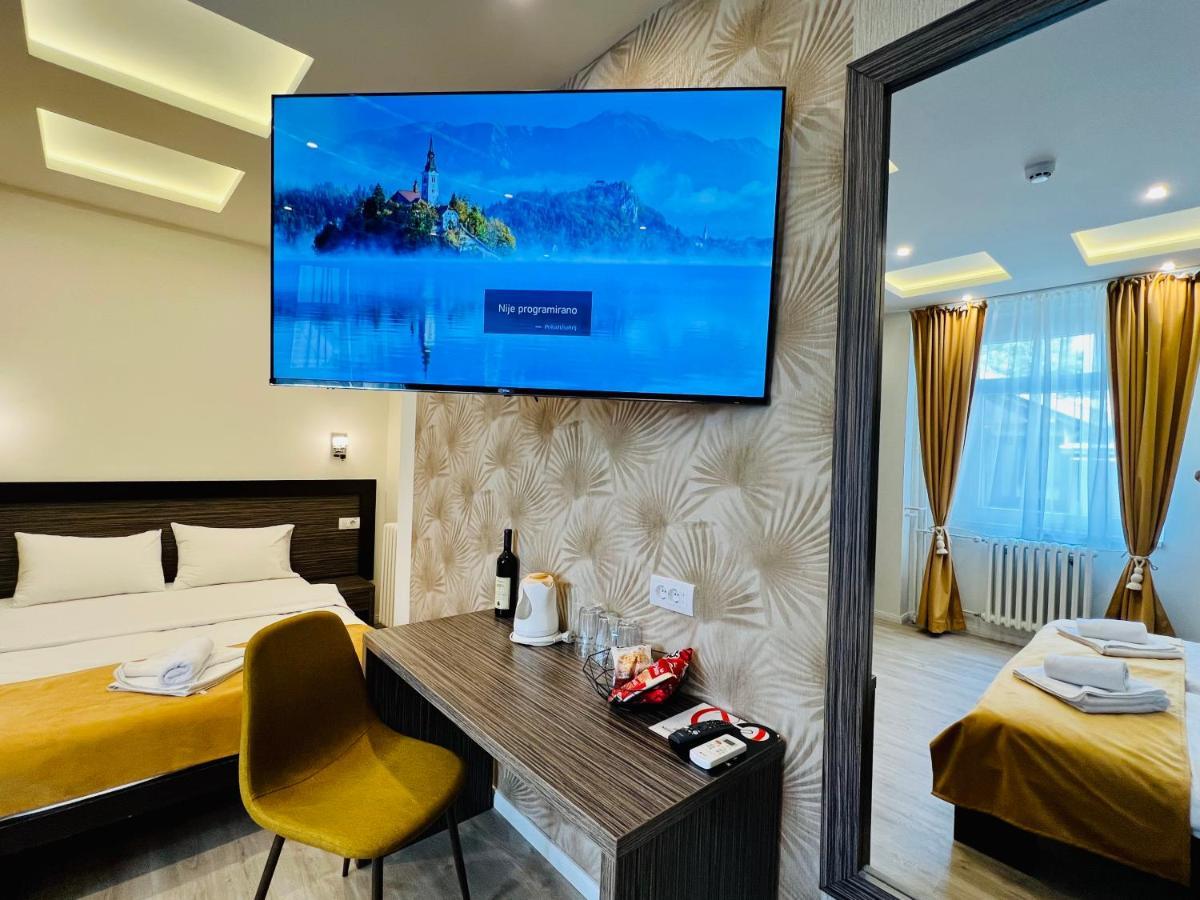Side One Design Hotel Garni Βελιγράδι Εξωτερικό φωτογραφία