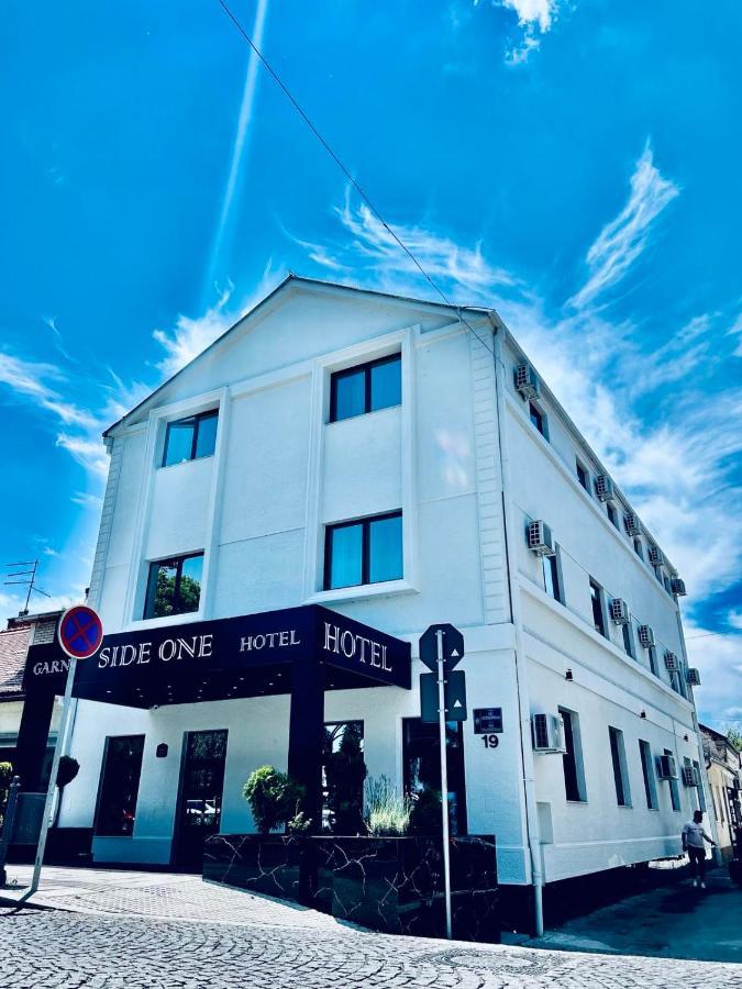 Side One Design Hotel Garni Βελιγράδι Εξωτερικό φωτογραφία