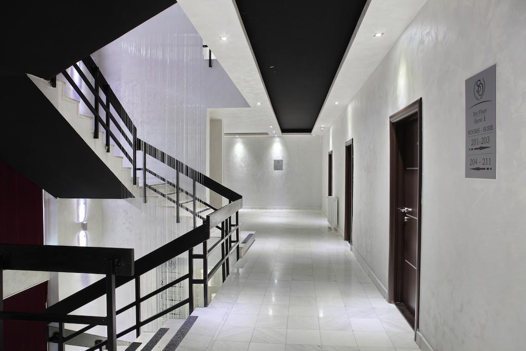 Side One Design Hotel Garni Βελιγράδι Εξωτερικό φωτογραφία